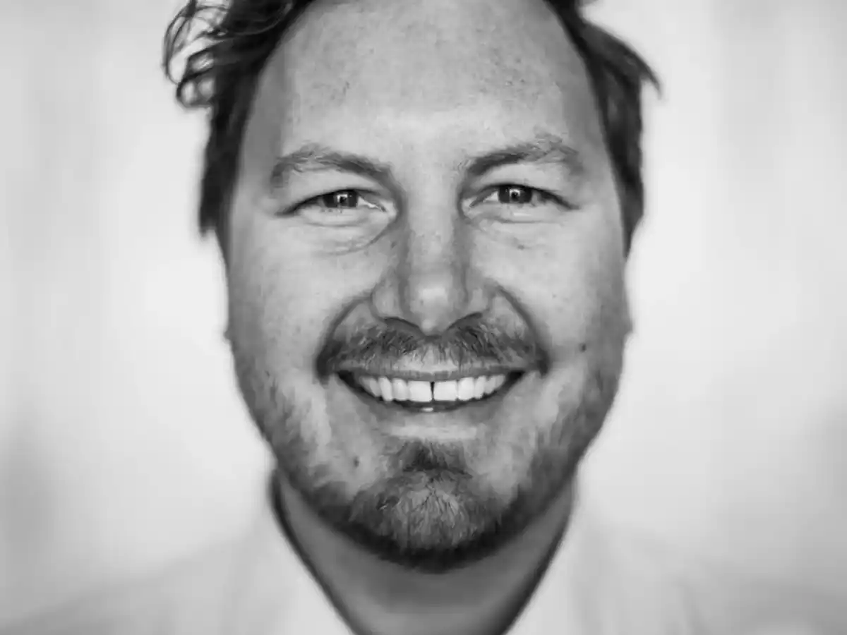 A photo of artist Ed Nash